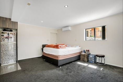 Photo of property in 10 Chieftain Rise, Goodwood Heights, Auckland, 2105