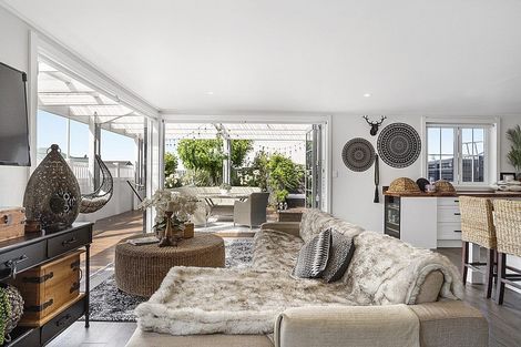 Photo of property in 43 Ocean Breeze Drive, Waihi Beach, 3611