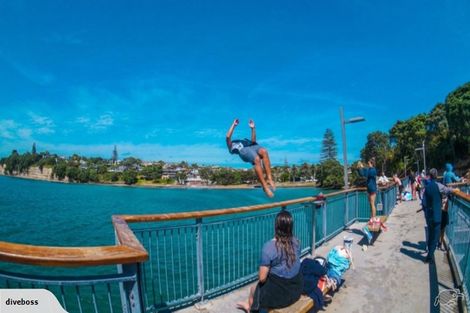 Photo of property in 12a Seaton Road, Murrays Bay, Auckland, 0630