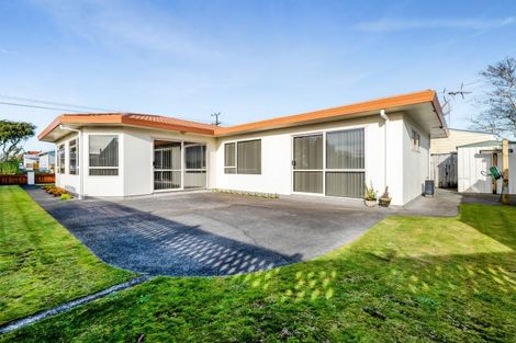 Photo of property in 164a Carrington Street, Lower Vogeltown, New Plymouth, 4310