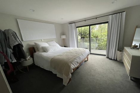 Photo of property in 149 Kelburn Parade, Kelburn, Wellington, 6012