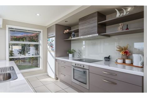 Photo of property in 9 Berkshire Place, Stoke, Nelson, 7011