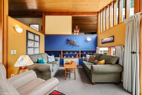 Photo of property in 79 Nicholson Road, Khandallah, Wellington, 6035