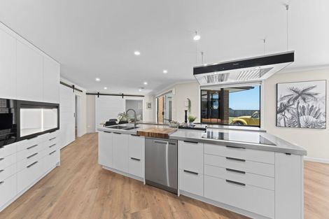 Photo of property in 25b Dolphin Parade, Bell Block, New Plymouth, 4312