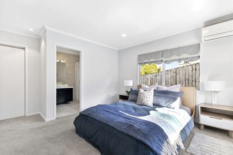 Photo of property in 45a Sycamore Drive, Sunnynook, Auckland, 0620