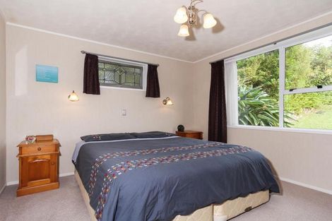 Photo of property in 628 Huia Road, Parau, Auckland, 0604