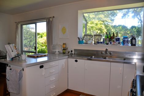 Photo of property in 8 Queen Street, Waihi Beach, 3611