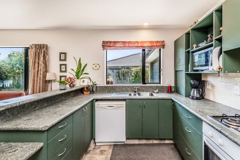 Photo of property in 52a Neville Street, Spreydon, Christchurch, 8024