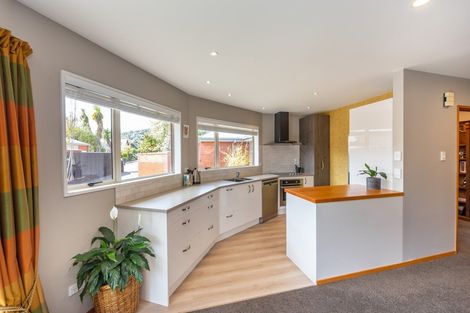 Photo of property in 18a Herbs Place, Cashmere, Christchurch, 8022