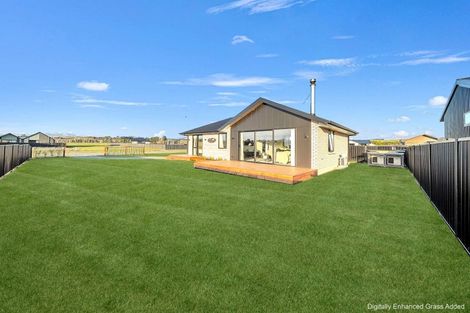 Photo of property in 102 Tukare Loop, Te Anau, 9600