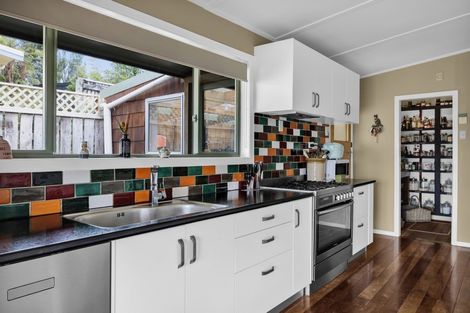 Photo of property in 50b Budleigh Street, Frankleigh Park, New Plymouth, 4310