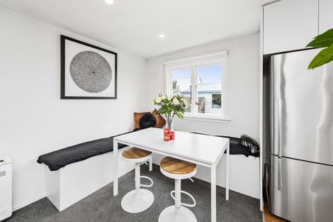 Photo of property in 31 Broadway Avenue, Waikuku Beach, 7473