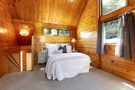 Photo of property in 6 Parklands Avenue, Swanson, Auckland, 0614