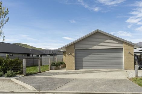 Photo of property in 8 Coventry Crescent, Lower Shotover, Queenstown, 9304