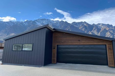 Photo of property in 10 Maize Street, Jacks Point, Queenstown, 9371