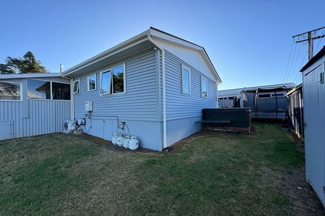 Photo of property in 285 Royal Road, Massey, Auckland, 0614