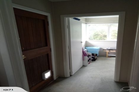 Photo of property in 1/12 Kauri Road, Birkenhead, Auckland, 0626