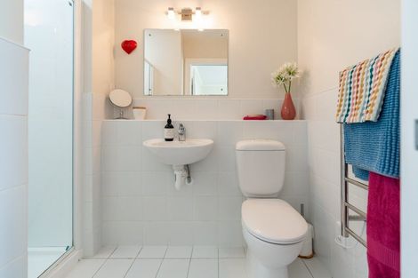 Photo of property in 153f Grant Road, Thorndon, Wellington, 6011