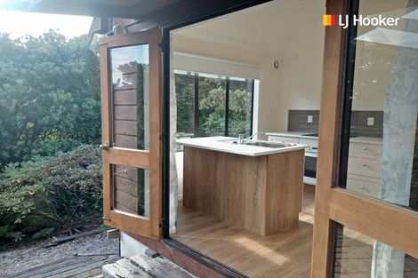 Photo of property in 9 Moerangi Street, Broad Bay, Dunedin, 9014