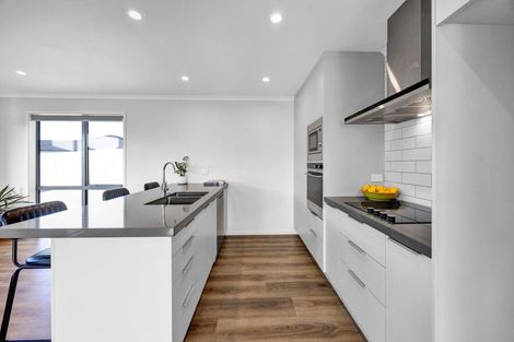 Photo of property in 7 Rua Place, Bell Block, New Plymouth, 4312