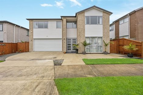 Photo of property in 20 Drumbuoy Drive, Flat Bush, Auckland, 2019