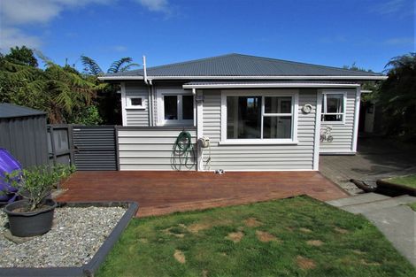 Photo of property in 11 Ashmore Avenue, Cobden, Greymouth, 7802