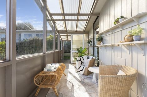 Photo of property in 3 Smart Terrace, Saint Johns Hill, Whanganui, 4500