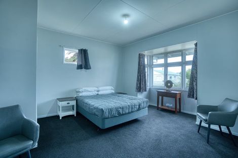 Photo of property in 71 Hoffman Street, Hokitika, 7810
