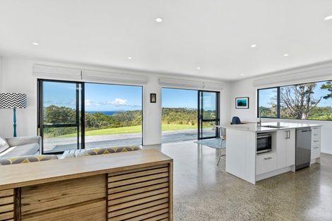 Photo of property in 158 Clements Road, Matapouri, Whangarei, 0173