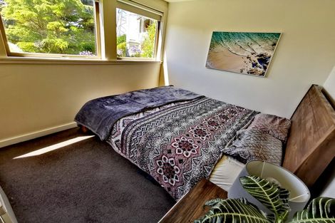 Photo of property in 77 Durham Street, Brooklyn, Wellington, 6021