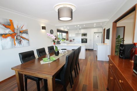 Photo of property in 30 Mcfadden Drive, Mosgiel, 9024