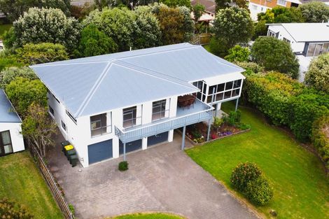 Photo of property in 10 Turnbull Place, Ohope, 3121
