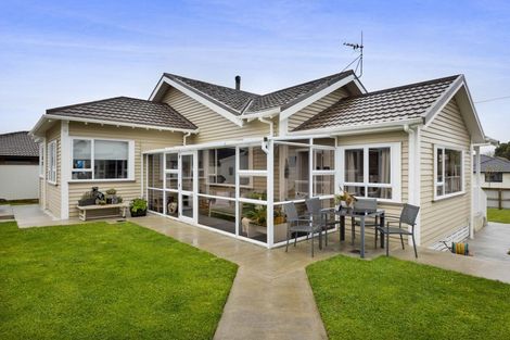 Photo of property in 16a Regan Street, Stratford, 4332