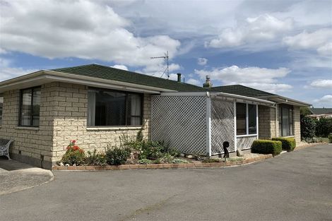 Photo of property in 9 Luxton Place, Rangiora, 7400