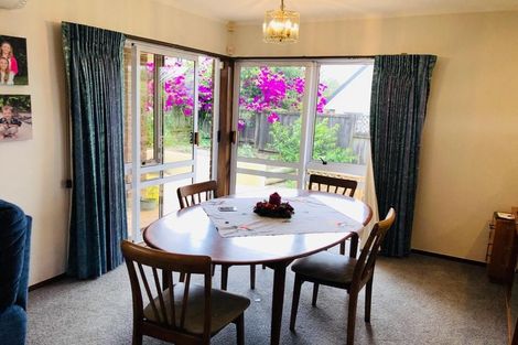 Photo of property in 16 Sophora Place, Totara Heights, Auckland, 2105