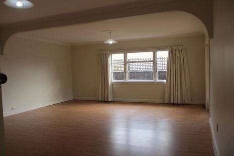 Photo of property in 2/15 Memorial Avenue, Ilam, Christchurch, 8053