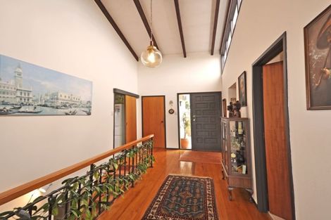 Photo of property in 25 Hillside Crescent, Leigh, 0985