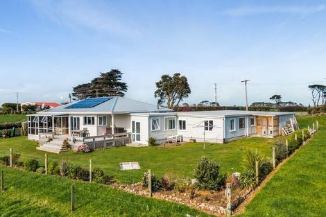 Photo of property in 3624 Eltham Road, Opunake, 4682