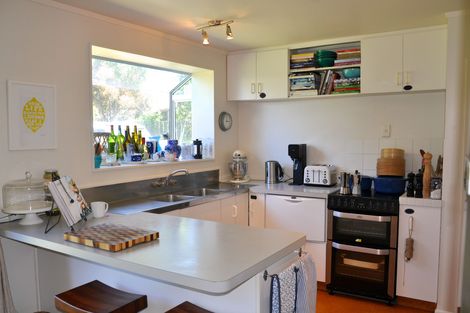Photo of property in 8 Queen Street, Waihi Beach, 3611