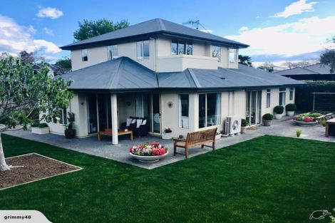 Photo of property in 17 Gillean Street, Havelock North, 4130