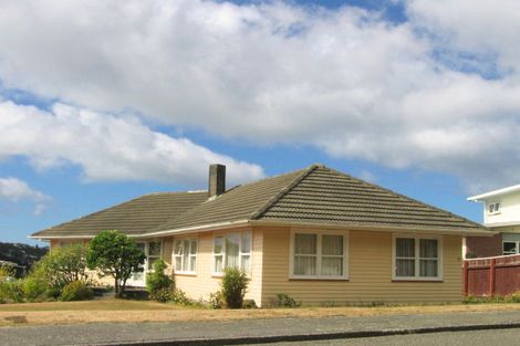 Photo of property in 31 Priscilla Crescent, Kingston, Wellington, 6021