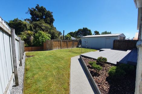 Photo of property in 16 Stirling Drive, Greymouth, 7805