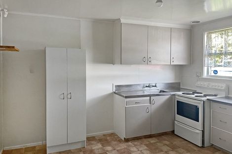 Photo of property in 2/113 Clouston Park Road, Clouston Park, Upper Hutt, 5018