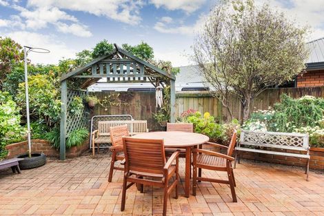 Photo of property in 36 Jefferson Crescent, Milson, Palmerston North, 4414