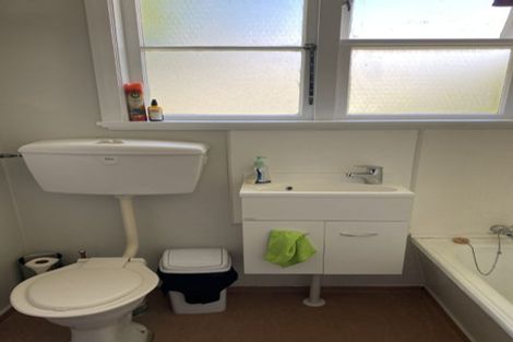 Photo of property in 146 Oxford Terrace, Epuni, Lower Hutt, 5011