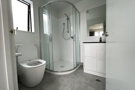 Photo of property in 2/44 Schnapper Rock Road, Schnapper Rock, Auckland, 0632