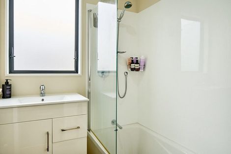 Photo of property in 26 Herewini Street, Titahi Bay, Porirua, 5022