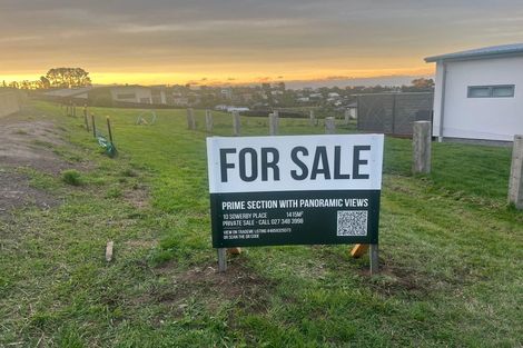 Photo of property in 10 Sowerby Place, Richmond Hill, Christchurch, 8081