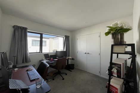 Photo of property in 6/535 Swanson Road, Ranui, Auckland, 0612