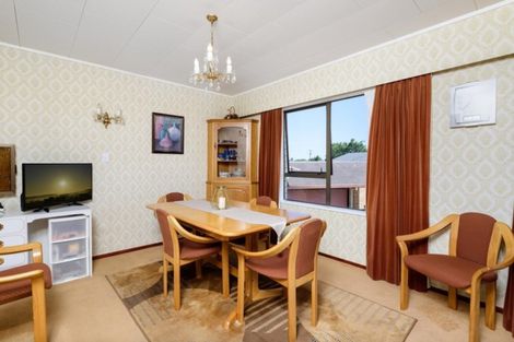 Photo of property in 22 Laing Place, Otumoetai, Tauranga, 3110